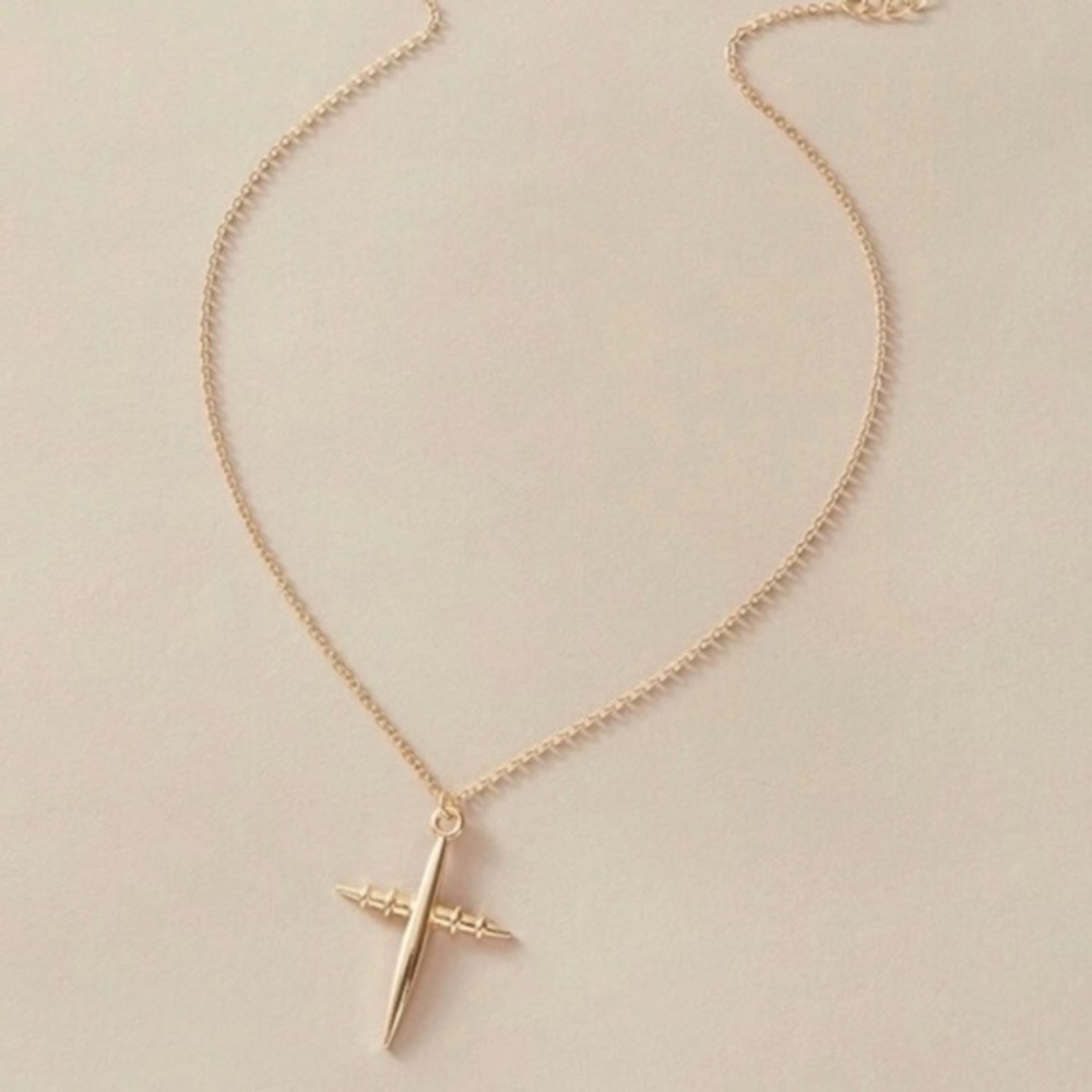 3/$30 💛 Airplane Pendant Necklace
